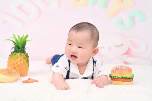 溧阳宝宝在妈妈肚子里